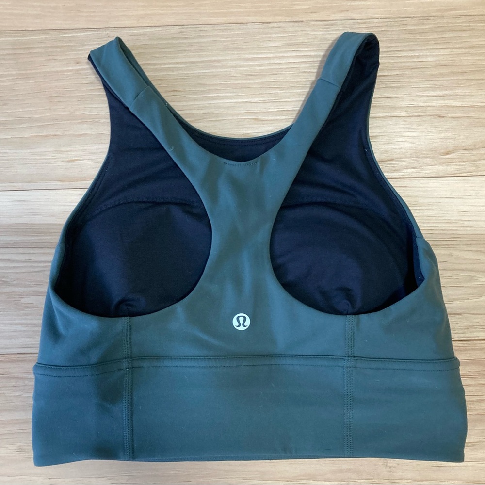 LULULEMON sport bra top kaki size 2